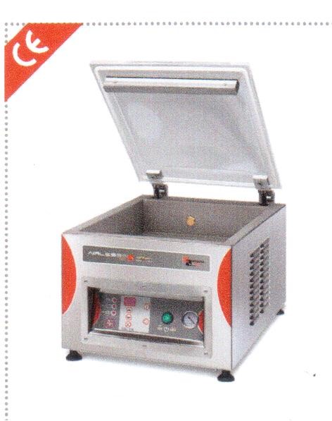 CONFEZIONATRICE SOTTOVUOTO MOD. DERBY410
